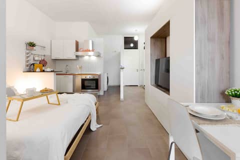 Charming Studio with Terrace