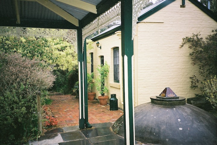 The Historic Garden Cottage 