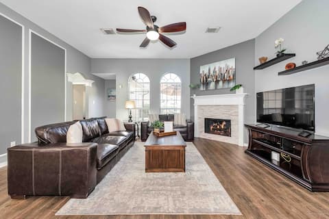 Best location & beautiful home in Spring-Woodlands