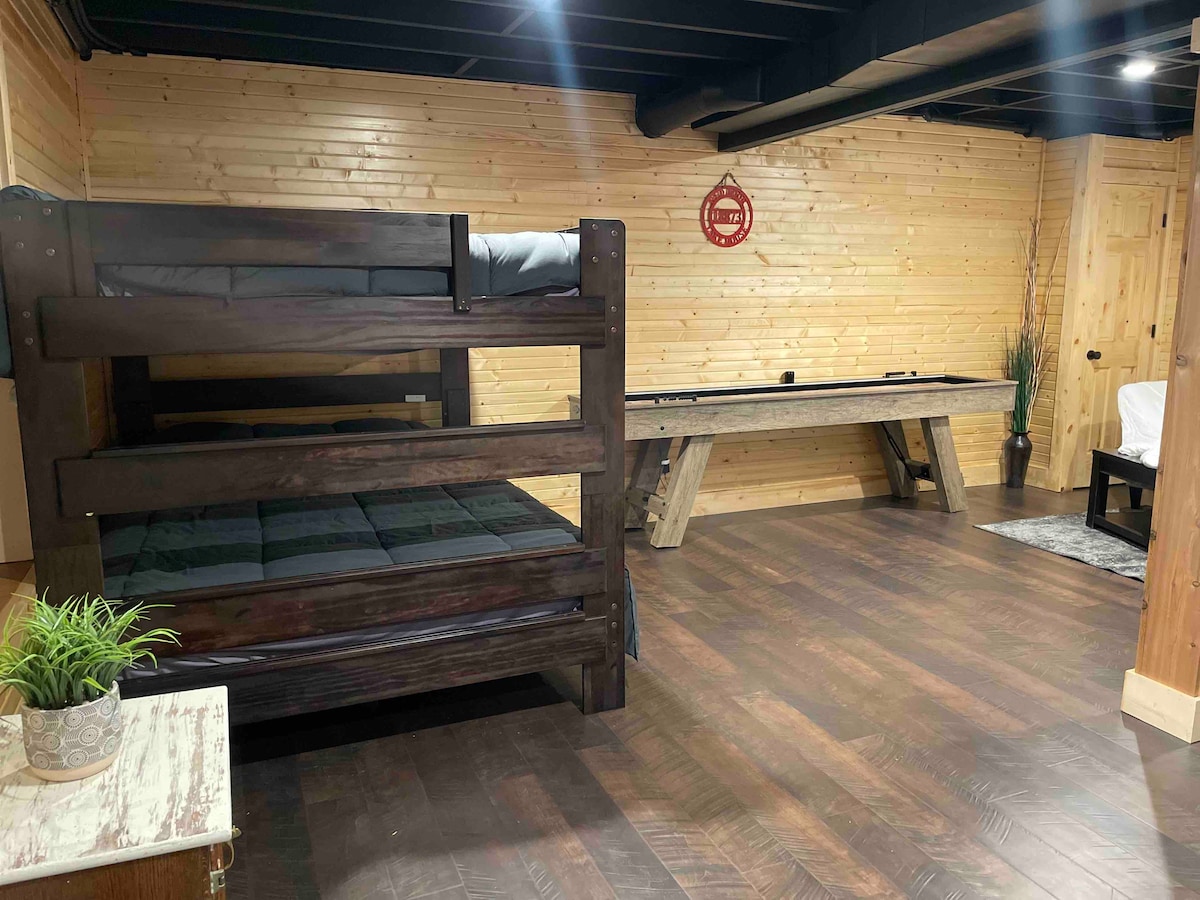 Full bunks strong enough for adults