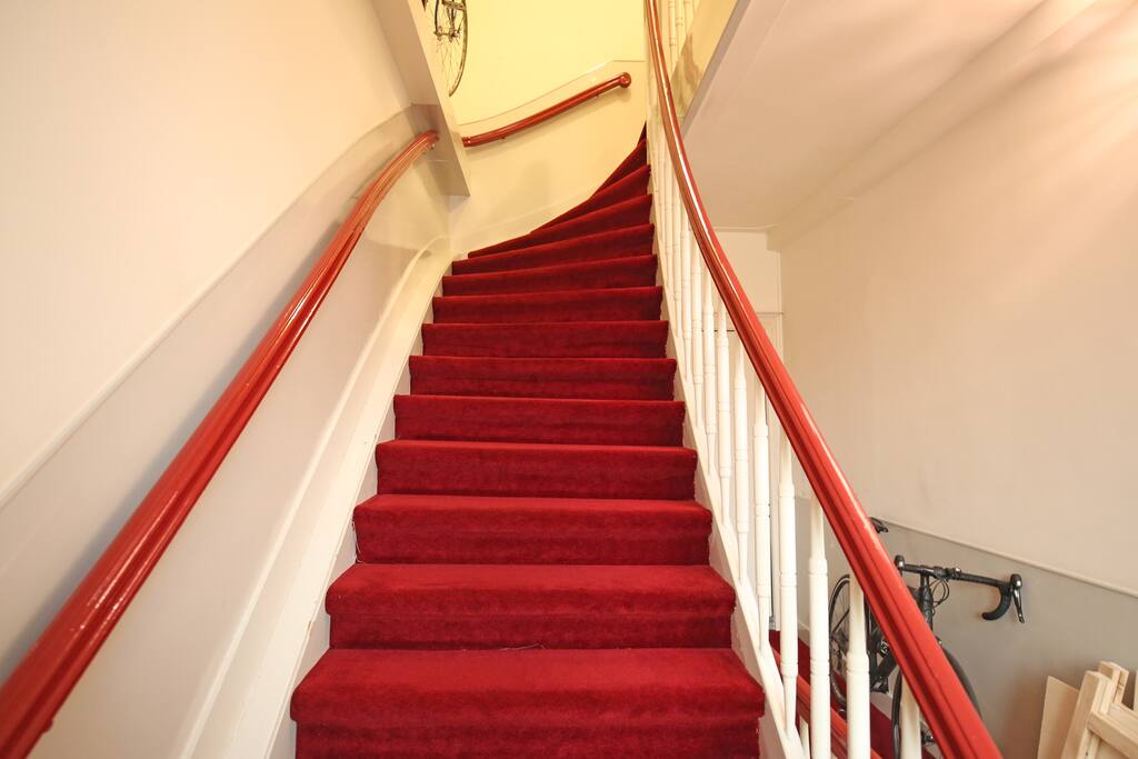 up to the 4th floor !