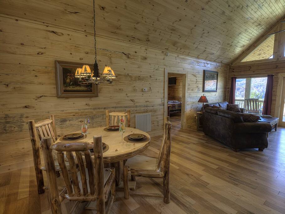 Black Bear Lodge at Deep Creek - Cabins for Rent in Bryson City