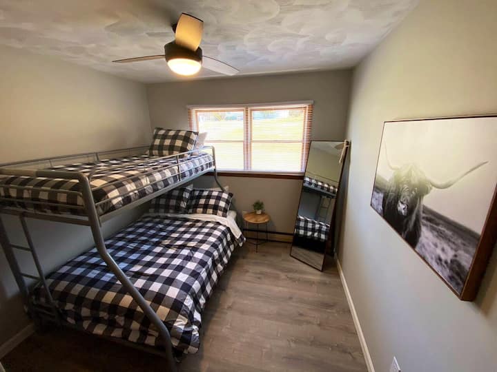 1st bedroom twin/full bunk bed. 