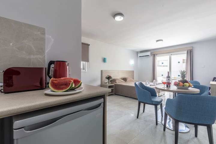 Paul Marie Hotel Apartments Superior Studio 118