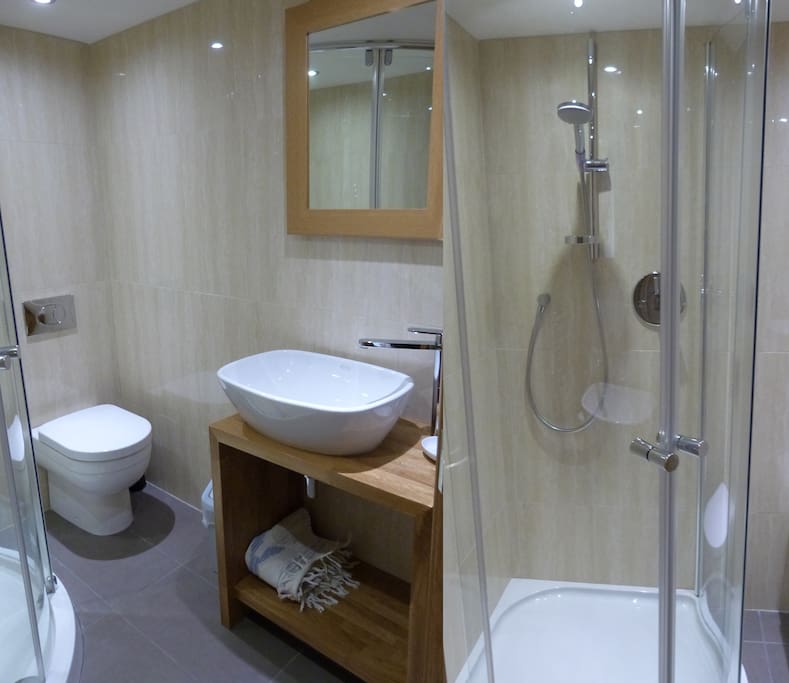 Great double shower with watering can head