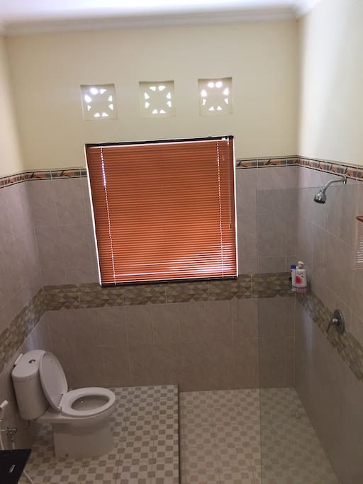 Toilet & shower