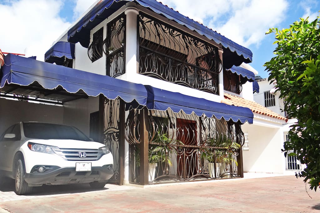 Entire House with two parking lot