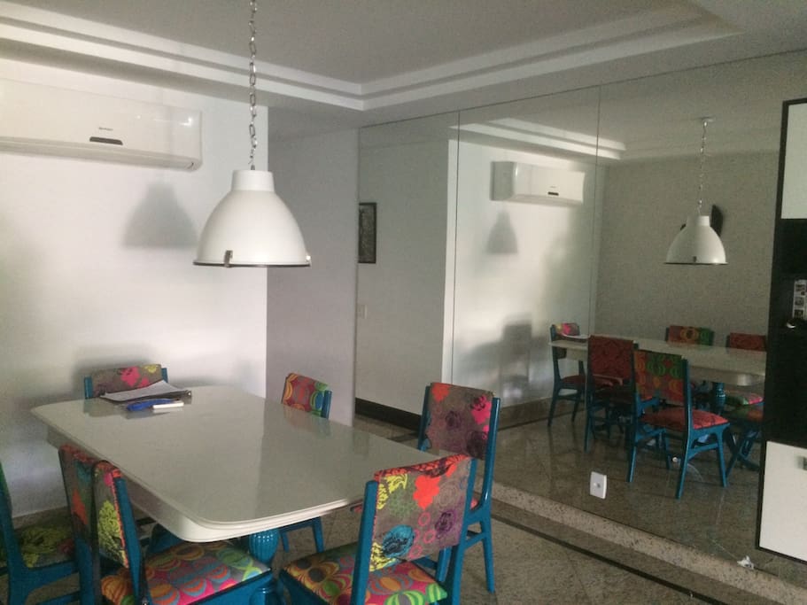 Dining room for 6