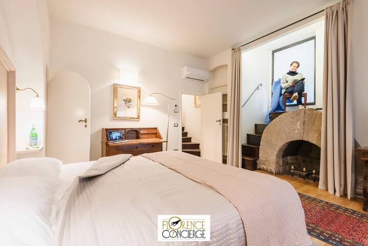 TWO MedievaL Towers- Home&Experience gallery image 4