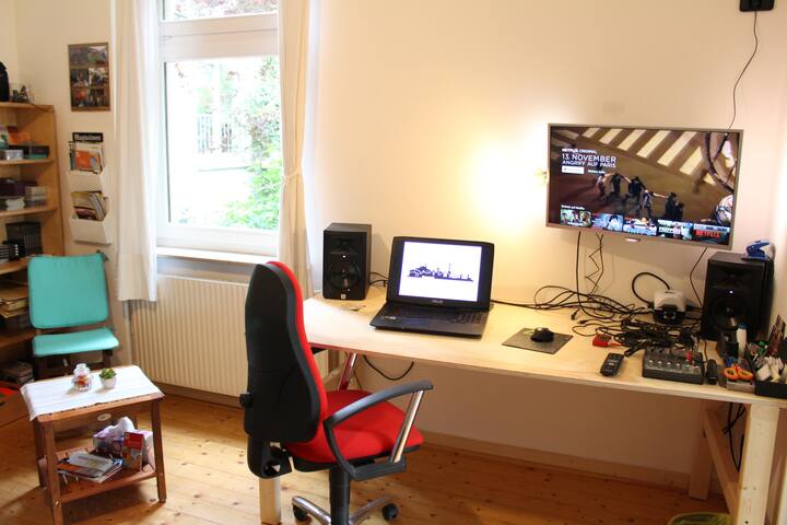 Airbnb Bielefeld Vacation Rentals Places To Stay North