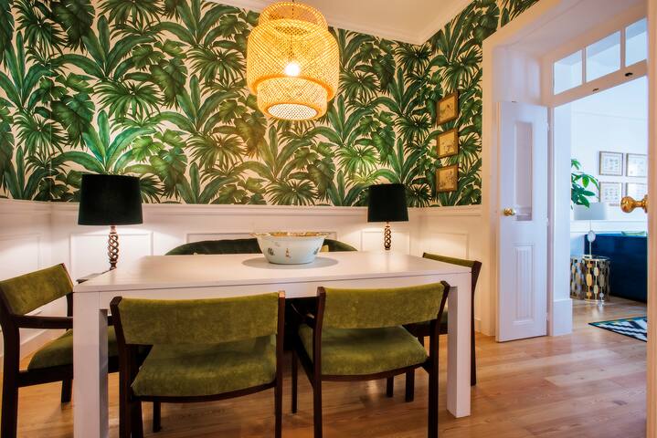 3-Bedroom Ap in the City Centre Garden and Terrace gallery image 4