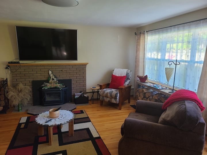 Cozy Home In The Heart Of The Annapolis Valley - Kentville