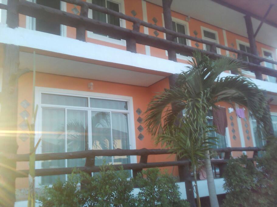 Deluxe room building