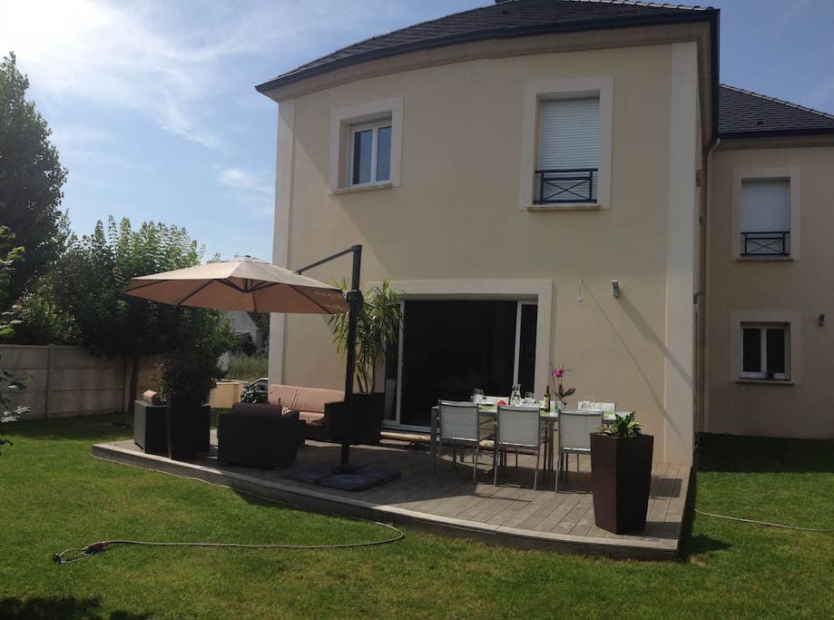 Terrasse exposée au sud.