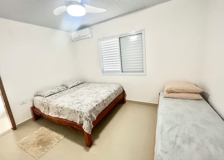 Chambre 2e suite intérieure/ 4 personnes