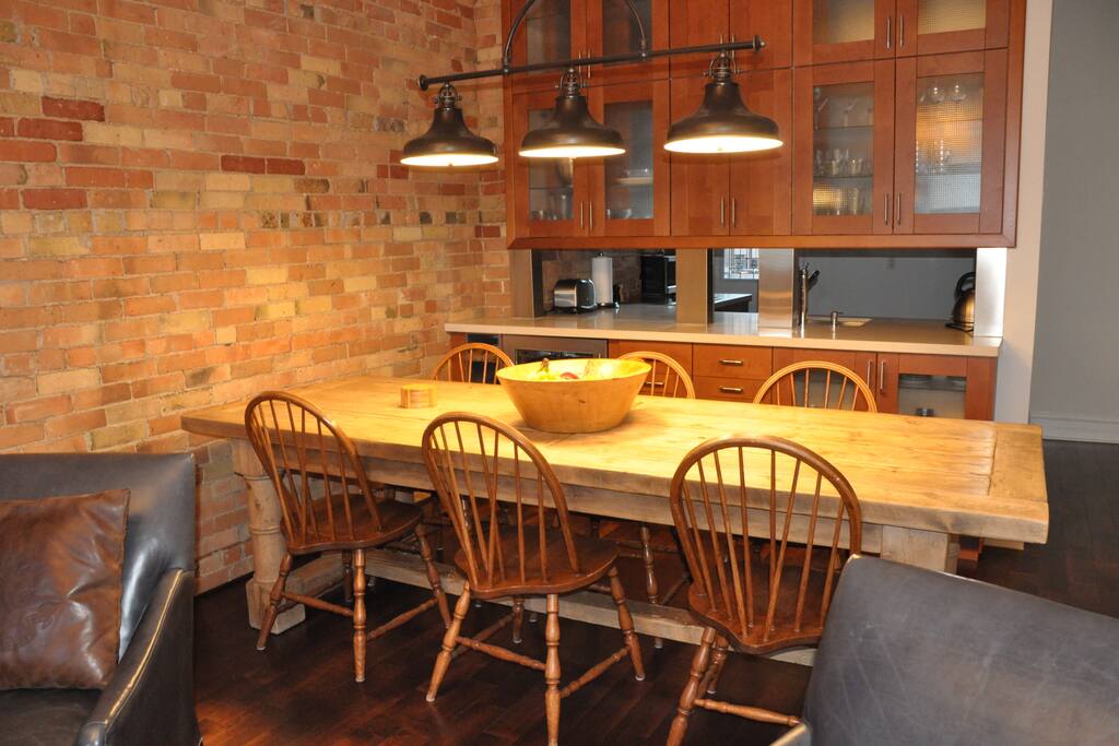 Full Size Dinning with 6 Chairs