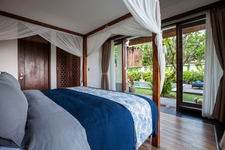 Двокреветна соба со поглед на море на долниот