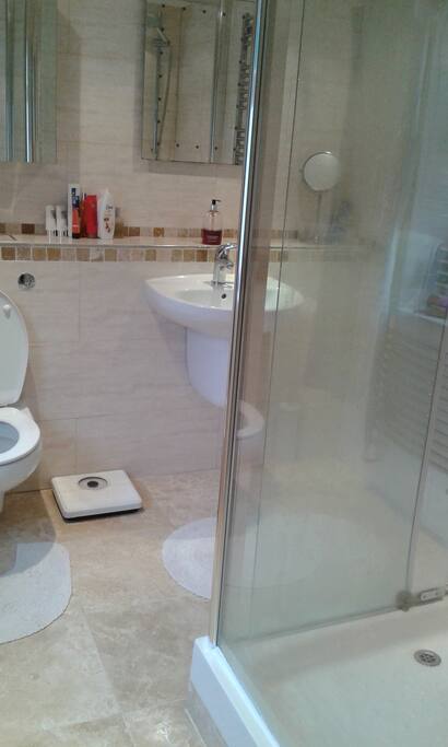 Shower & toilet