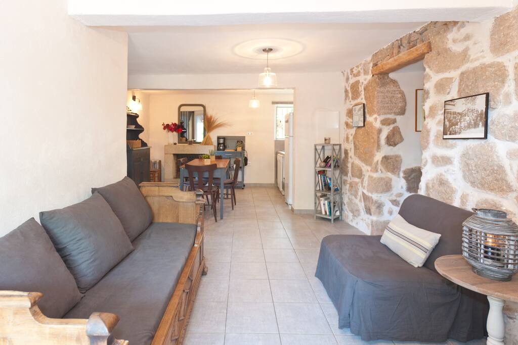 UN ESPACE DE VIE CHALEUREUX