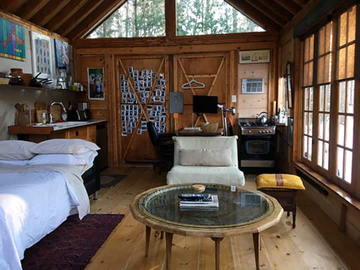 NY Rustic Cottage Getaway Barns for Rent in Mount Kisco, New York