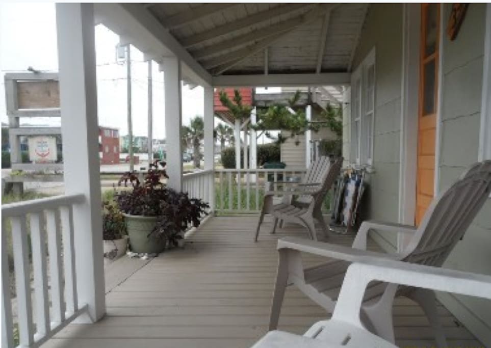 Enjoy your morning coffee or afternoon beverage on the front porch!