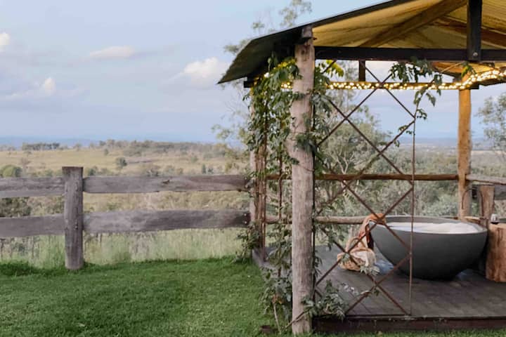 Winnow's Rise - Hidden Off-Grid Haven for Couples