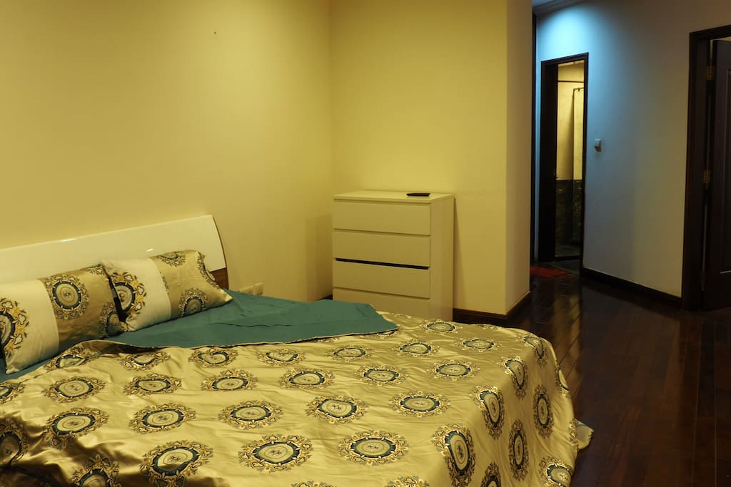 Bedroom 2 with private bathroom