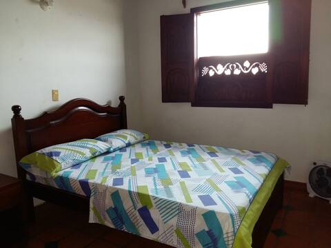 LA CASA DE JAHEL / HABITACIÓN BARICHARA