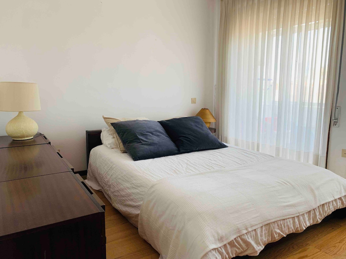 غرفة النوم 1