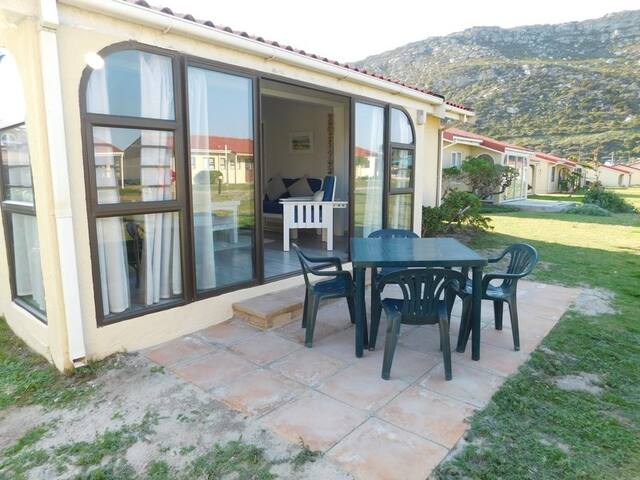 Grandpa’s Beach Cottage gallery image 5