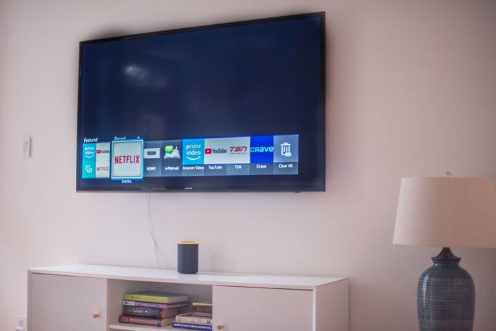 Elegant Private House – Heart of Downtown gallery image 3