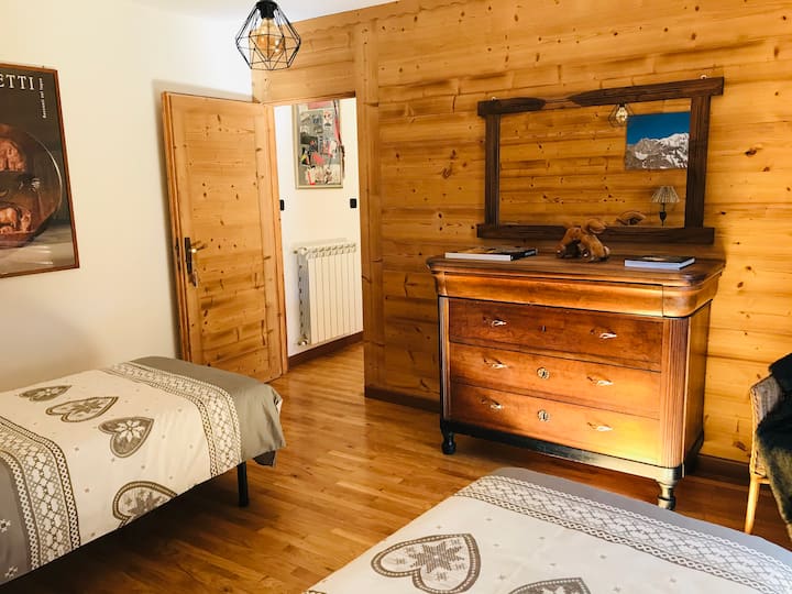 Dhomë gjumi 2