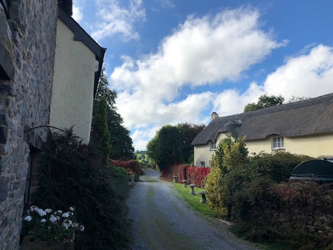 The Cottages @East Underdown, Dartmoor National Pk