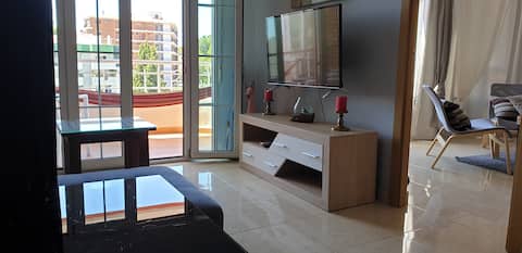 Centro. Nogalera . Soleado.