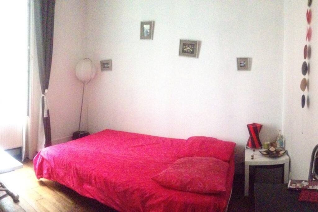 Le salon devenu chambre