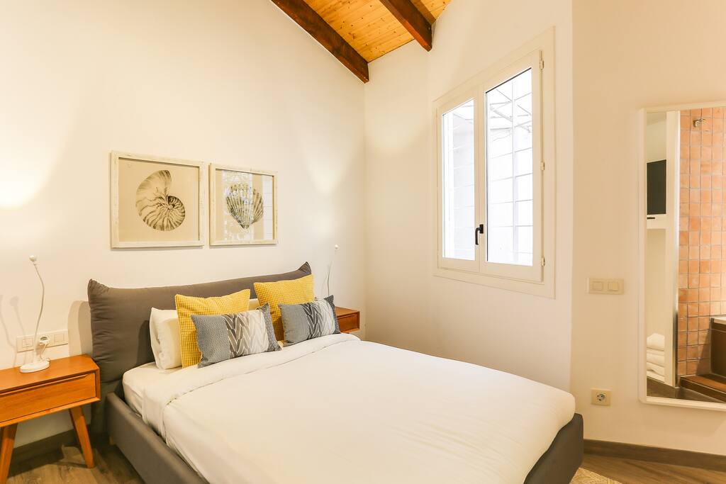 Double bedroom 1
