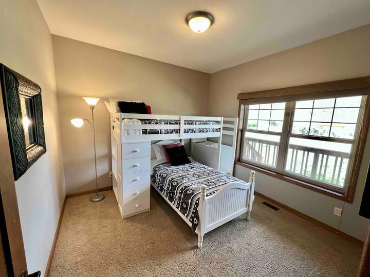 Twin and Loft Twin beds 