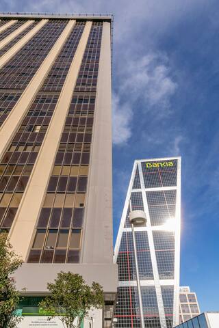 Great and comfortable flat in Plaza Castilla gallery image 5