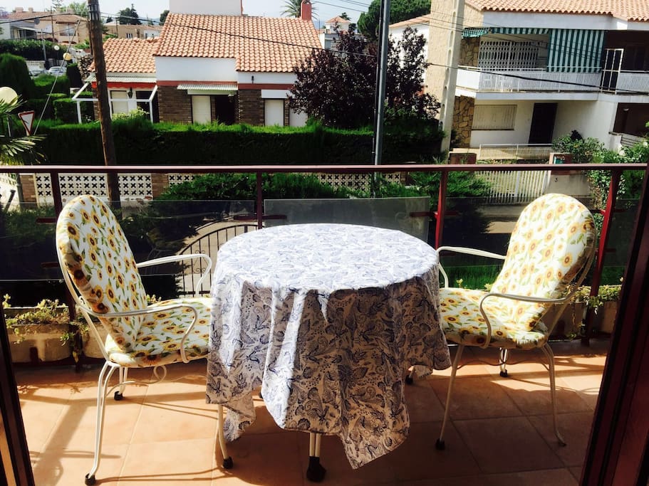 Desayuno en la terraza