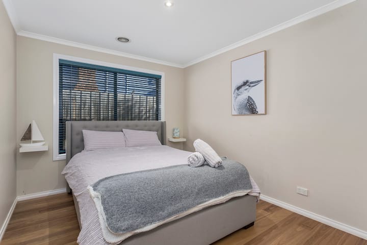 Dhoma e gjumit 4. Oh gjumi i thellë pas një dite në plazh.