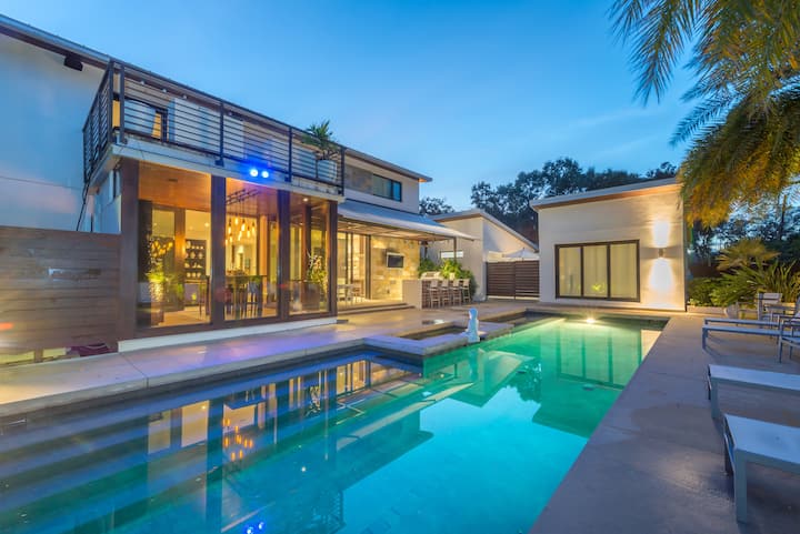 Modern Home In The Heart Of Winter Park Houses For Rent In Orlando Florida United States