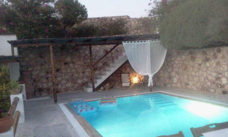 PATMOS GREAT VIEW & SWIMMING POOL gallery image 4