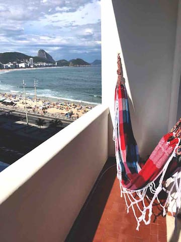 COPACABANA ESQUINA PRAIA - VISTA  DO PÃO DE AÇUCAR