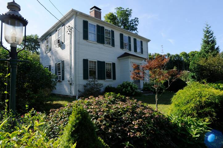 North Falmouth Suite   'downstairs suite'