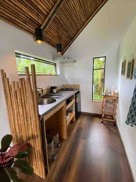 Popular Airbnb listing: TOCUACABINS in San Francisco