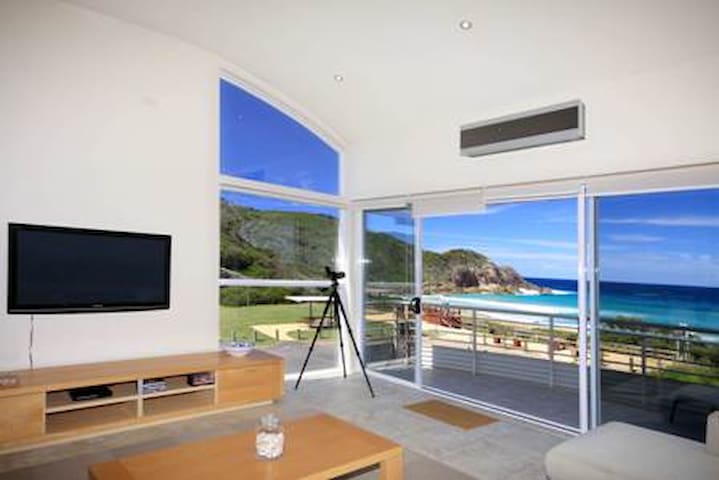 2nd Wave Beachfront house
