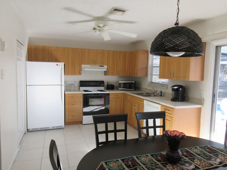 Full Kitchen