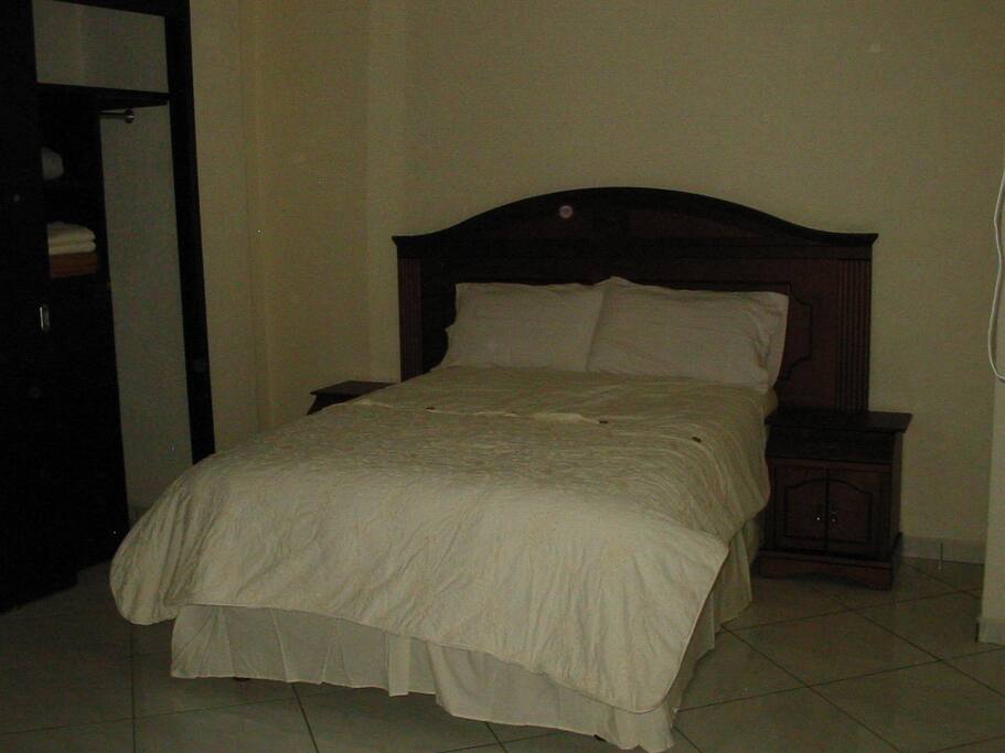 dormitorio principal, cama matrimonial