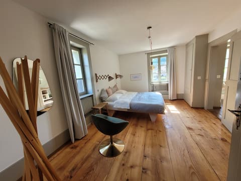 Top Airbnb: City-close apartment in historic house by the water in Thun