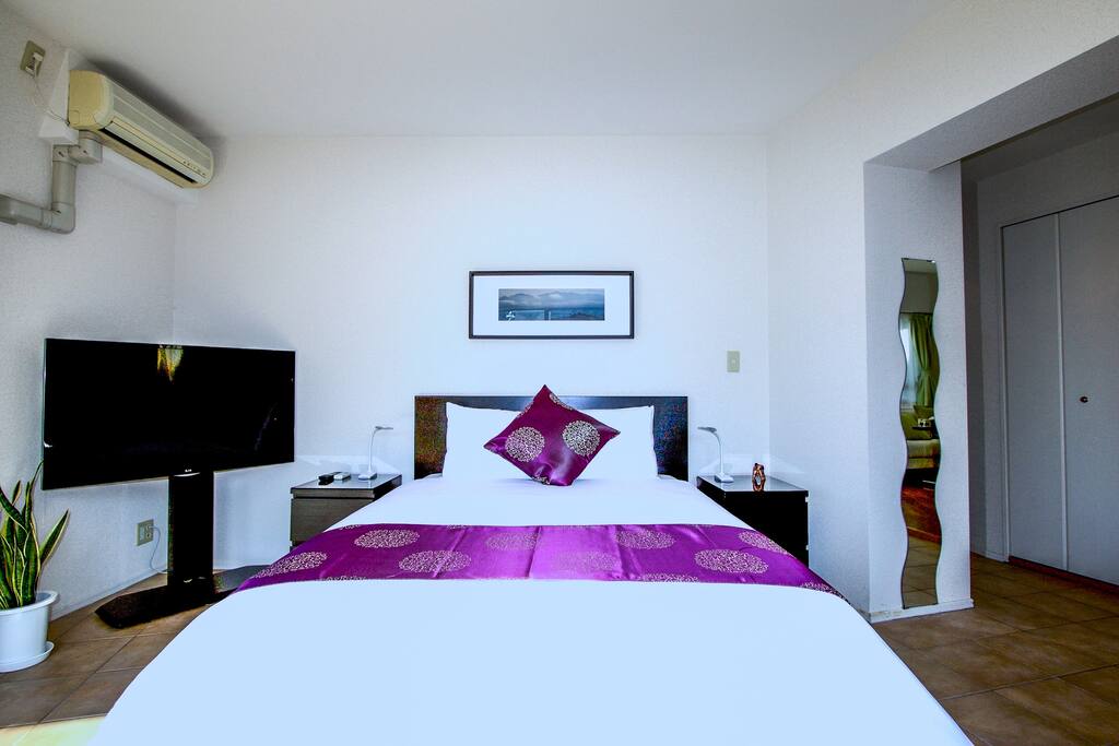 Nice and comfortable bed